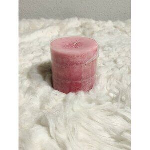 NOS Capri Lead Free Pillar Candle Sweet Pea 4 x 4